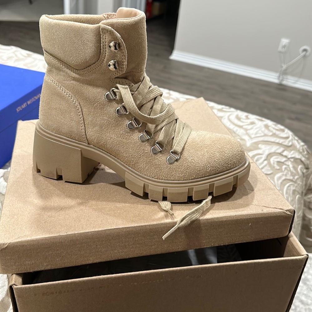 Steve Madden boots